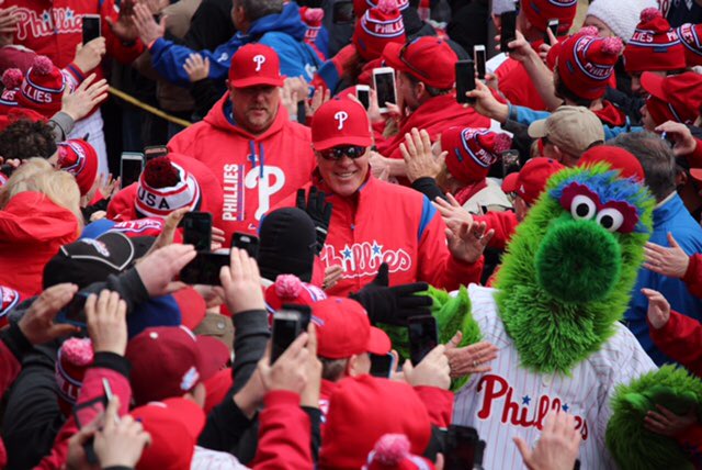 Phillies's tweet image. Welcome home, boys. #GoPhils