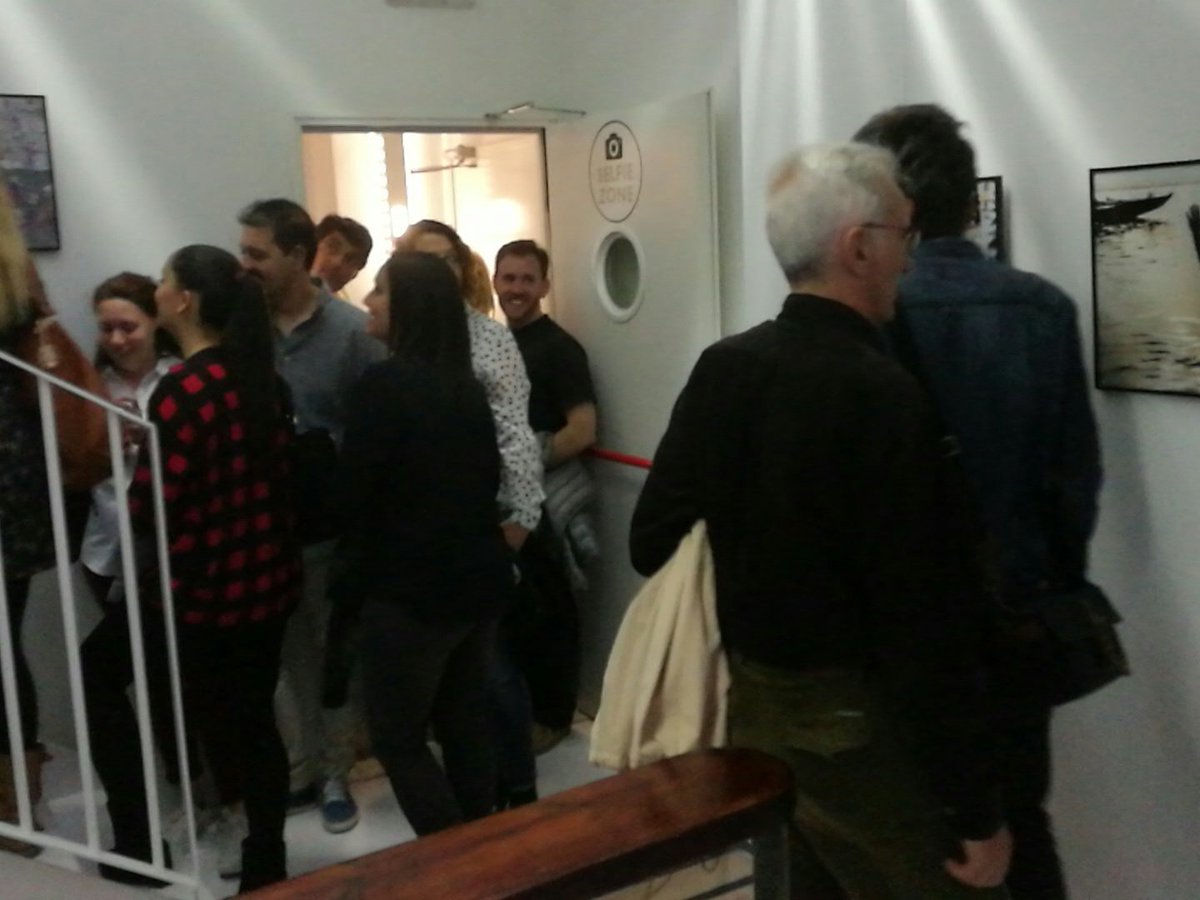 farhomegroup's tweet photo. Gran concurrencia en la inauguraciòn de Pasaporte a la India en #hostelconciencia https://t.co/NZ5Jo1UlQ7