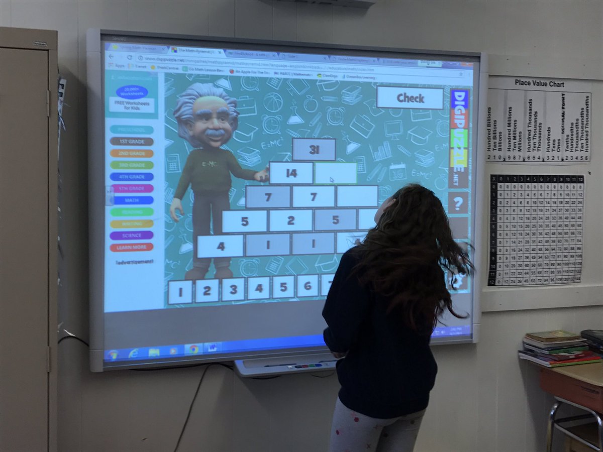 Einstein's helping us out to complete the math pyramid! A little fun before spring break! #MTPSpride #PoMoPride <a href="/PoMoPrideMTPS/">#PoMoPride</a>