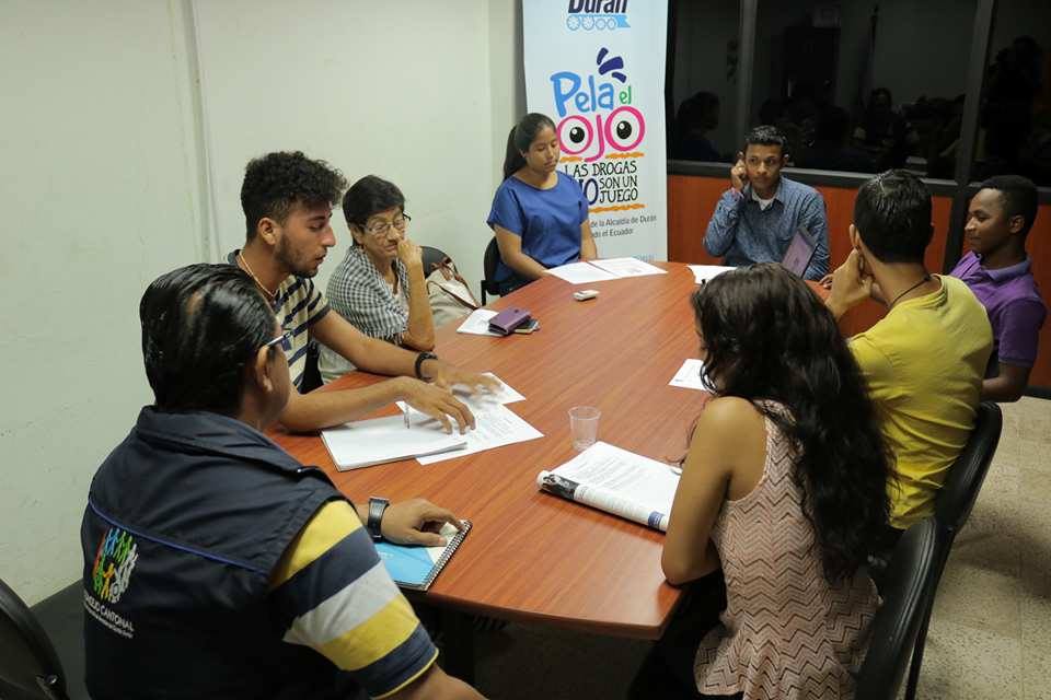 ccj_duran's tweet photo. Mesa técnica con representantes de la Sociedad Civil para la coodinación de actividades en beneficio de nuestra juventud. 
#JuventudActiva https://t.co/rRdzMU2mnt