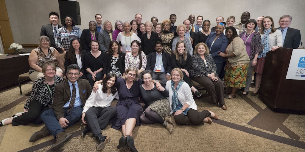 CancerTodayMag's tweet photo. During #AACR17, patient advocates learned from researchers and had a profound effect on scientists as well. https://t.co/gulnuuAS2F https://t.co/aCdGDUZvlz