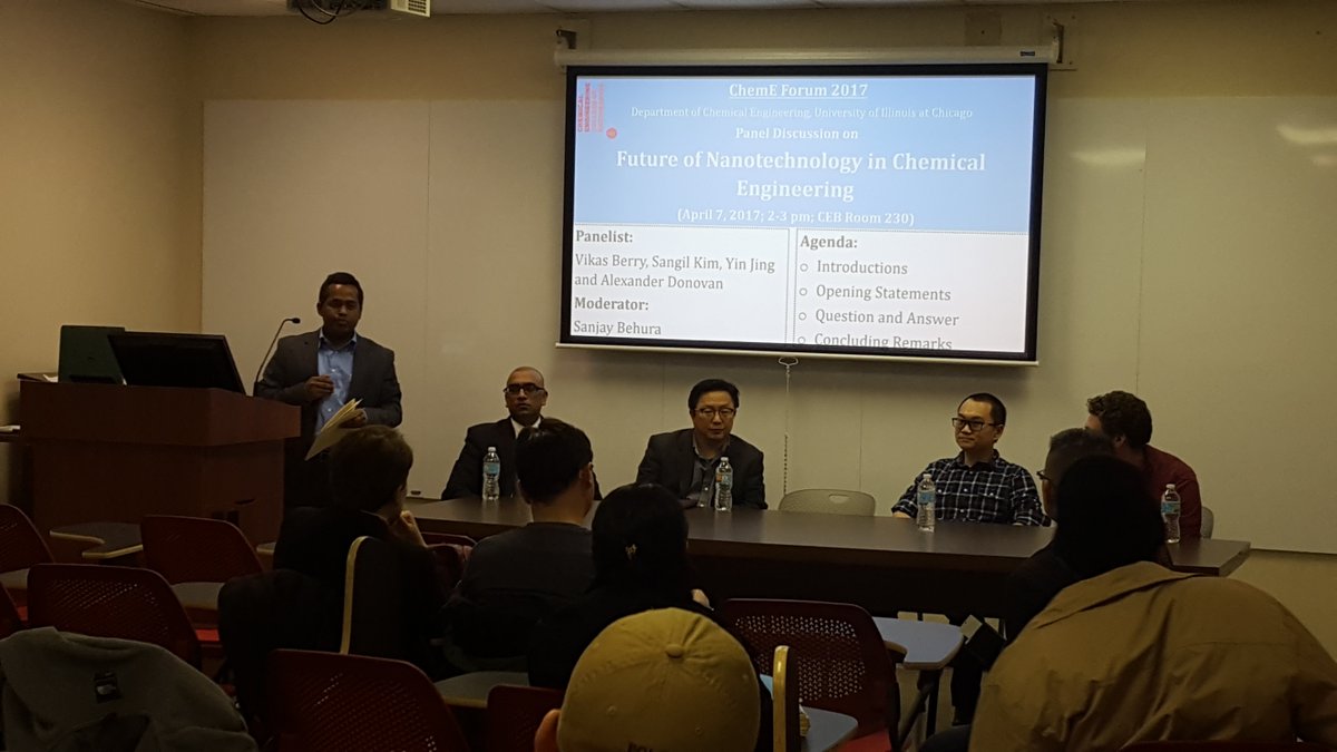 UICAlChE's tweet photo. The future of nanotech in chemical engineering #cheuic #uicche#engineering #uic https://t.co/yDc6ZVHq4C