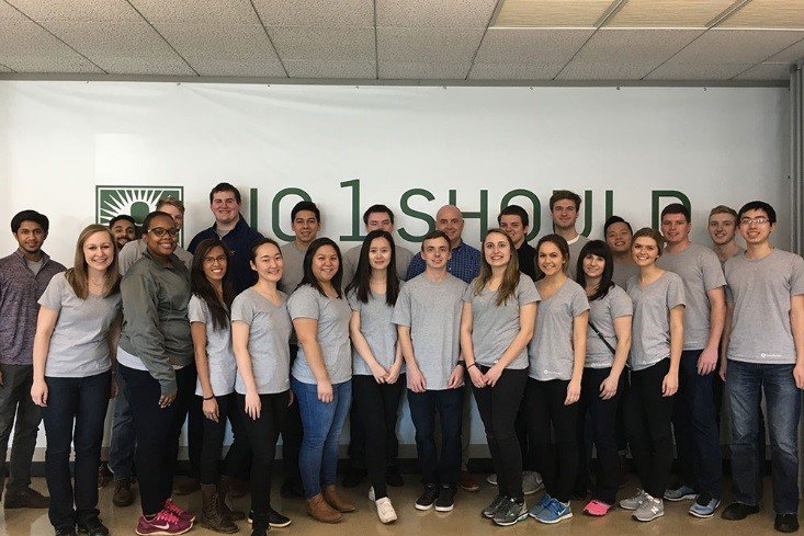 GrantThorntonUS's tweet photo. We want to attract + retain top people, and we’re proud to be @CrainsChicago Best Places to Work>> https://t.co/WPjPBahnyR #CCBBest https://t.co/8oP6BSuWPI