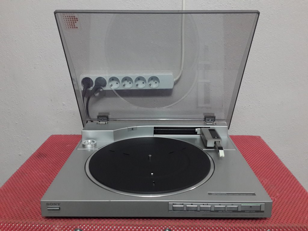 SONY PS-LX500 PİKAP (ilgilenenlere)