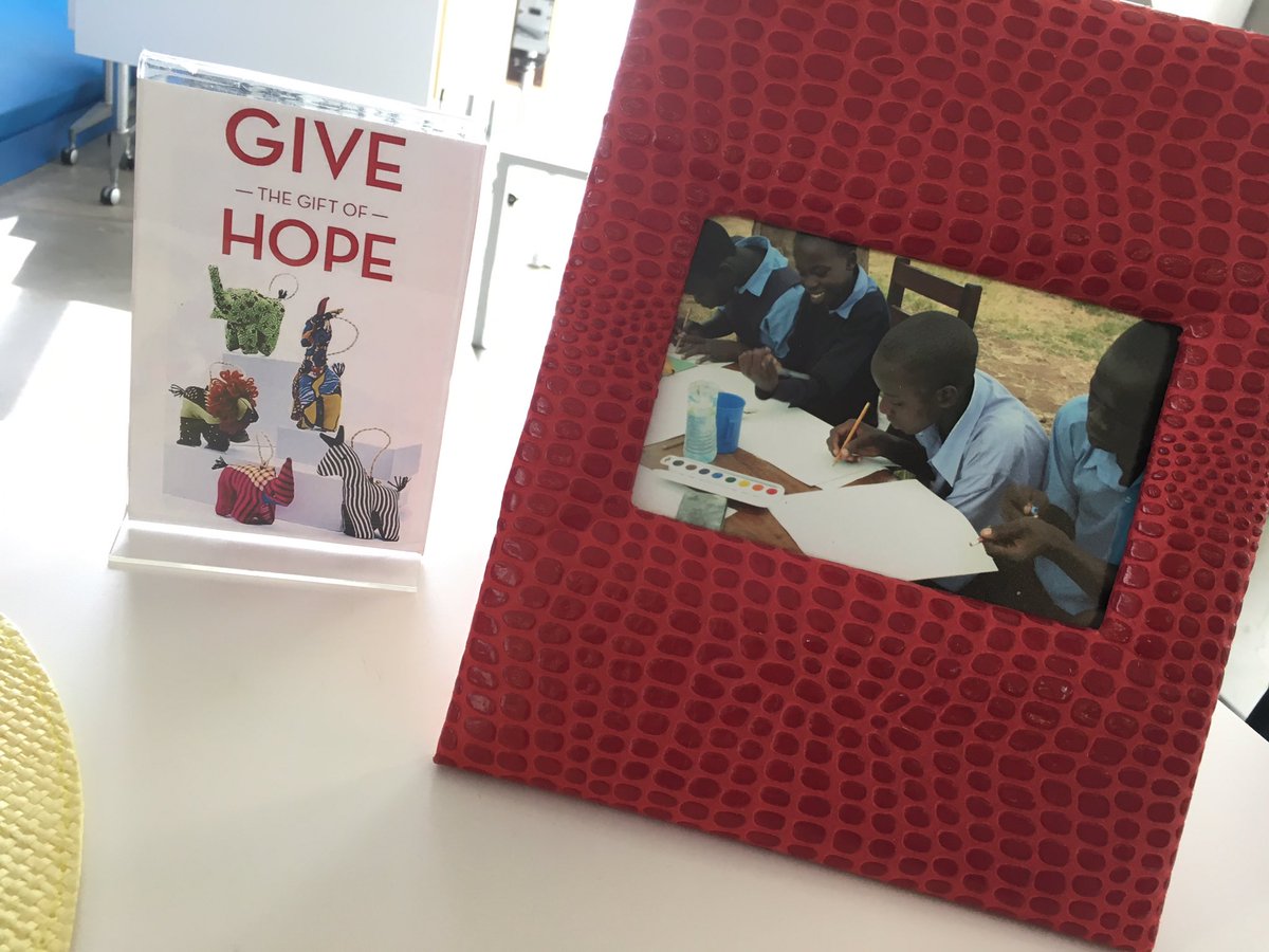 Great to see <a href="/COHU_Official/">ChildrenOfHopeUganda</a> Jewelry to support Ugandan nursery schools @SandboxDMZ: proudly supported by @RUSocialVenture @RUFacultyofArts!