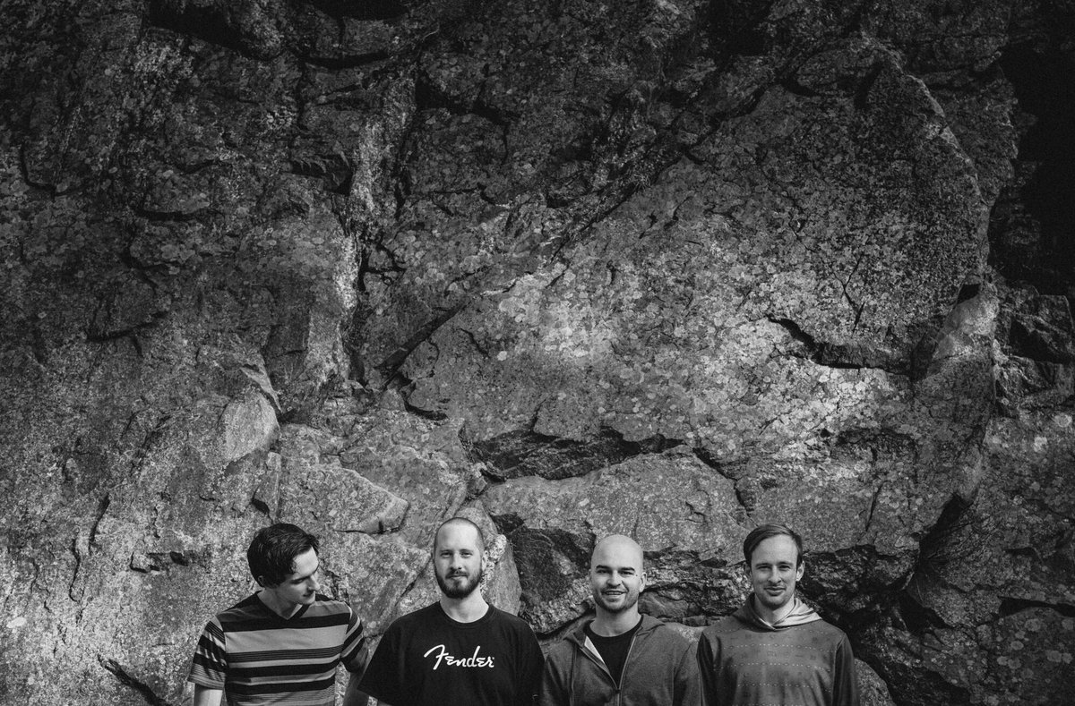 thelivingwild's tweet image. #band shots should always be this cool! #FrequencyResponse