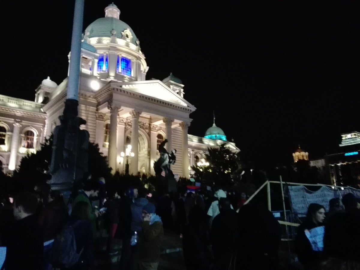 NypraL's tweet photo. Belgrade, Serbia.
Protests against the dictature!
Sutra u podne, ispred zgrade vlade!
#elections2017 #belgrade #izbori2017 #protesti #srbija https://t.co/xUevB5GNcY
