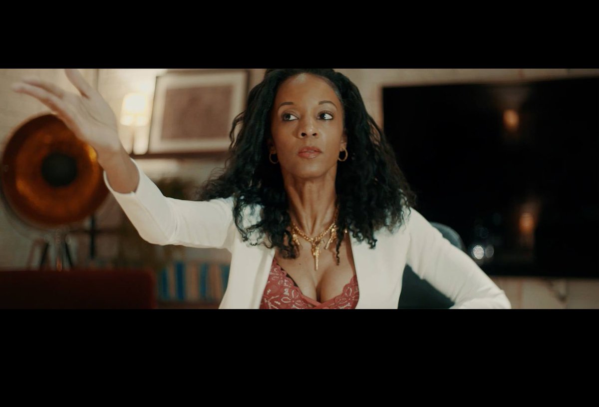 <a href="/Ms_Skytilz/">Skytilz</a> in 'BOSS' 

Short film based around gender role reversal...&amp; the MOB.