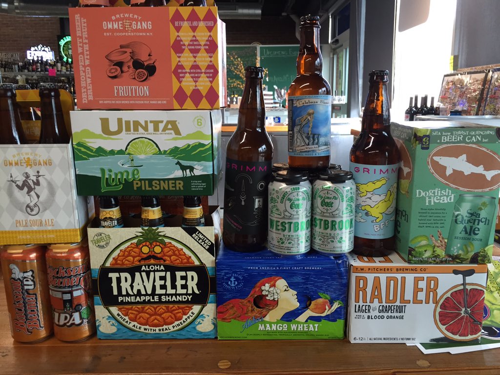 SamsBottleShop's tweet photo. Everything you need to start the weekend accordingly! https://t.co/KDY2WTzDG5