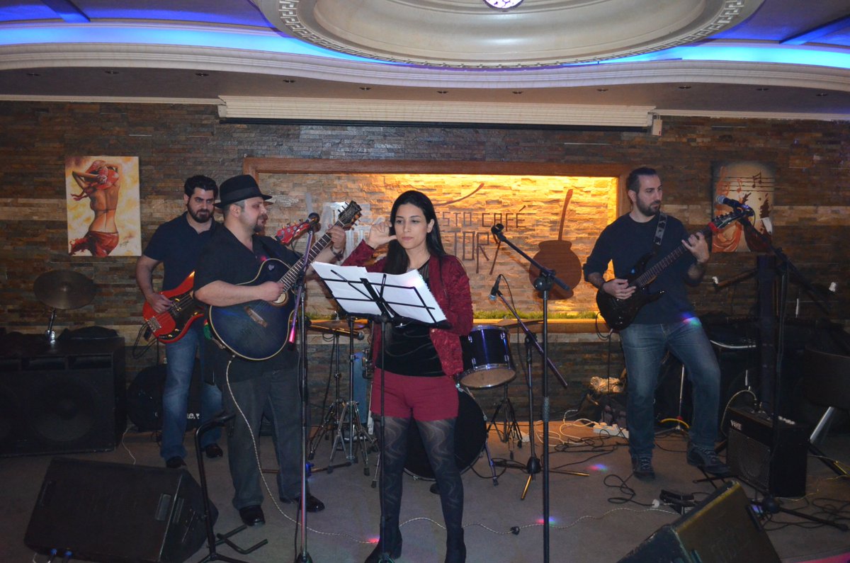 TheMateFactory's tweet photo. #DJ #Blueband @ #thematefactory #Fridays https://t.co/rSiXF6doCQ