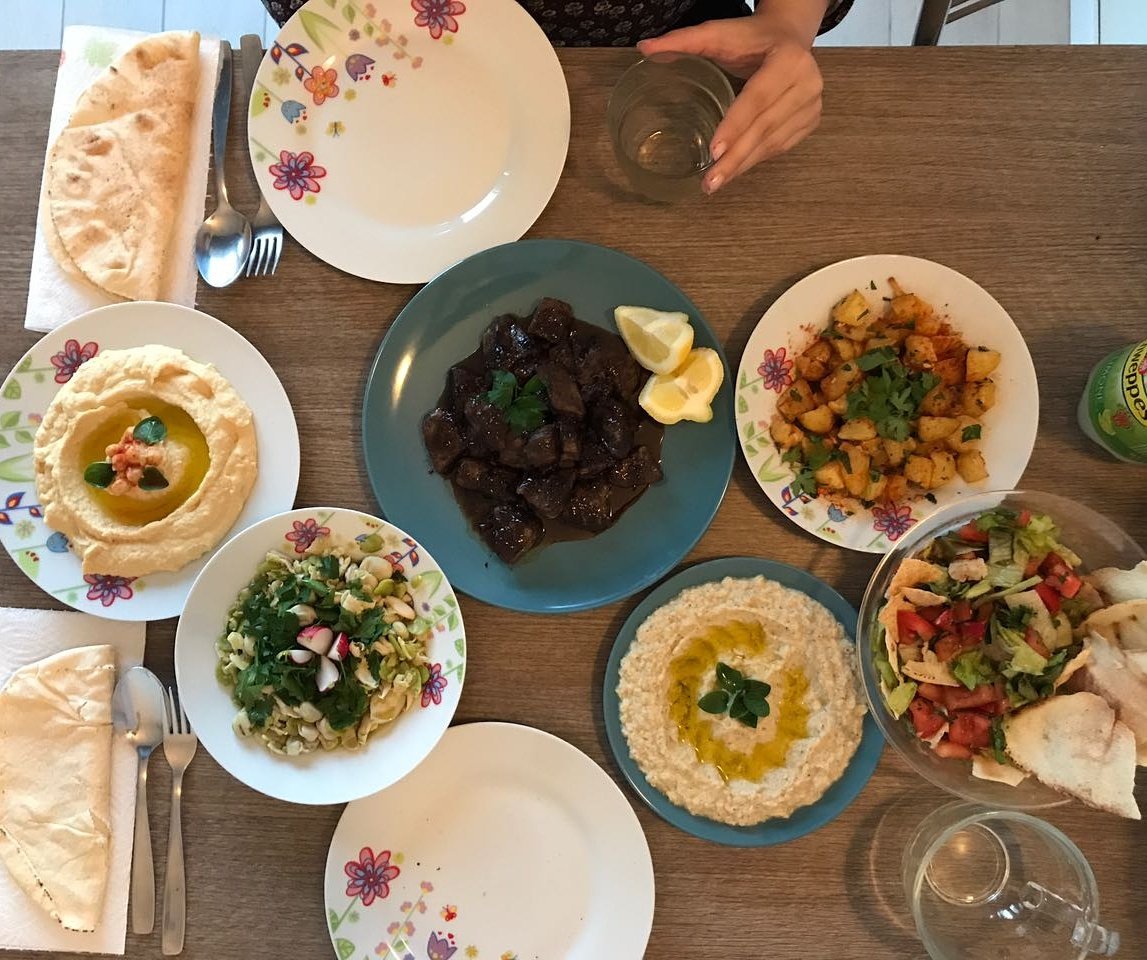 idasavoca's tweet photo. Lebanese homemade dinner #lebanon #multiculturaldinner https://t.co/4M1PqAyiuu