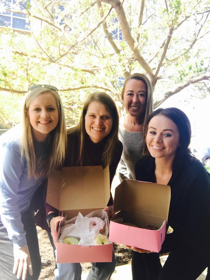 MidTnOral's tweet photo. Dr. Jimmy Clark really knows the way to our hearts...through yummy goodies! Thank you so much!  #julias #clementsdental #mtois https://t.co/EMPR9cPGCM