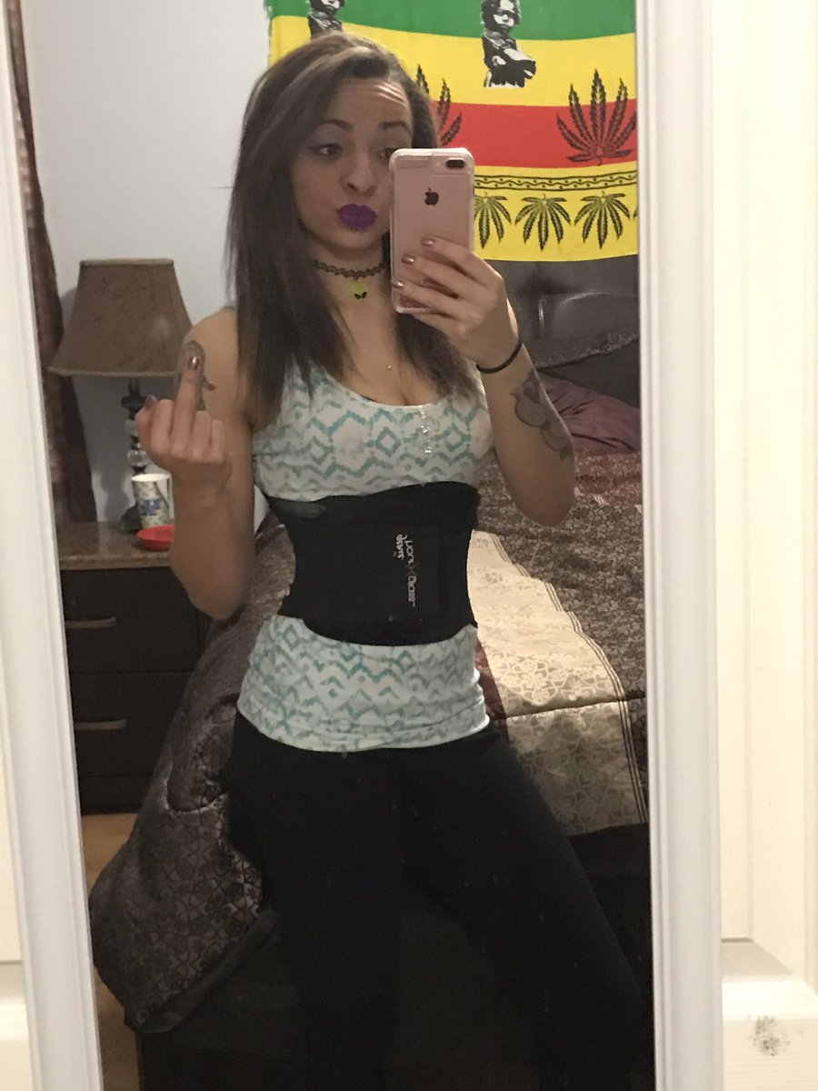 Sinful_syn's tweet photo. I think I deserve to get spoiled for my birthday coming up https://t.co/Rqb5IUPZb3