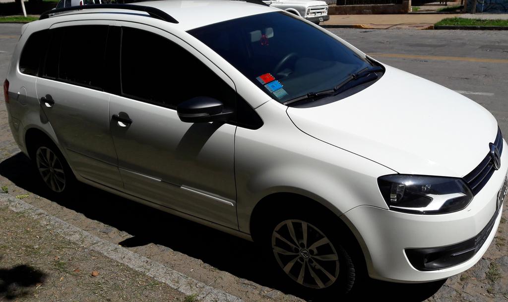 Vendo
Volkswagen Suran Trendline 1.6N MSI modelo 2013
27000 kms
Papeles al día
Consulte