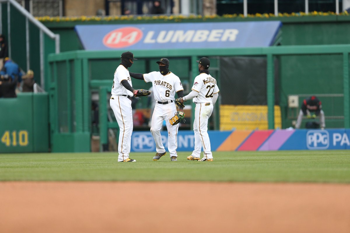 Pirates's tweet photo. #RAISEIT!!!

Your Bucs win it 5️⃣-4️⃣today at PNC! https://t.co/enCFfb87ue