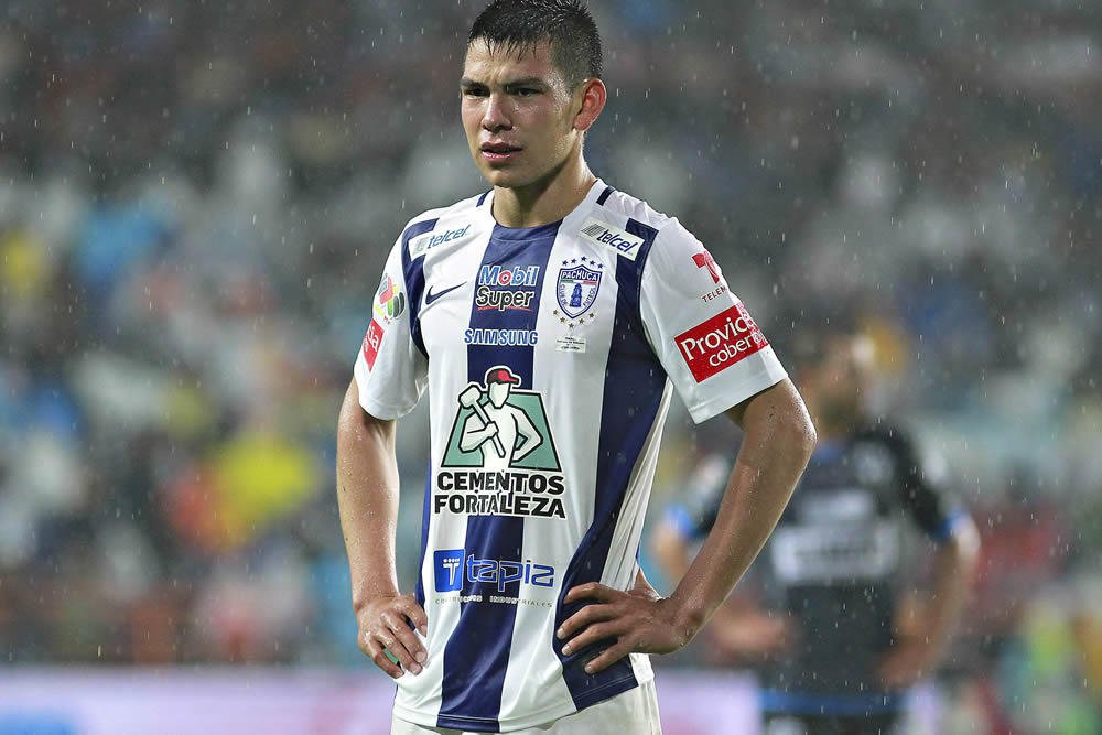 carlao_almeida's tweet image. #betaajudabeta Zamorano acredita que atacante mexicano tem potencial para jogar no Manchester United dlvr.it/NqpMfk