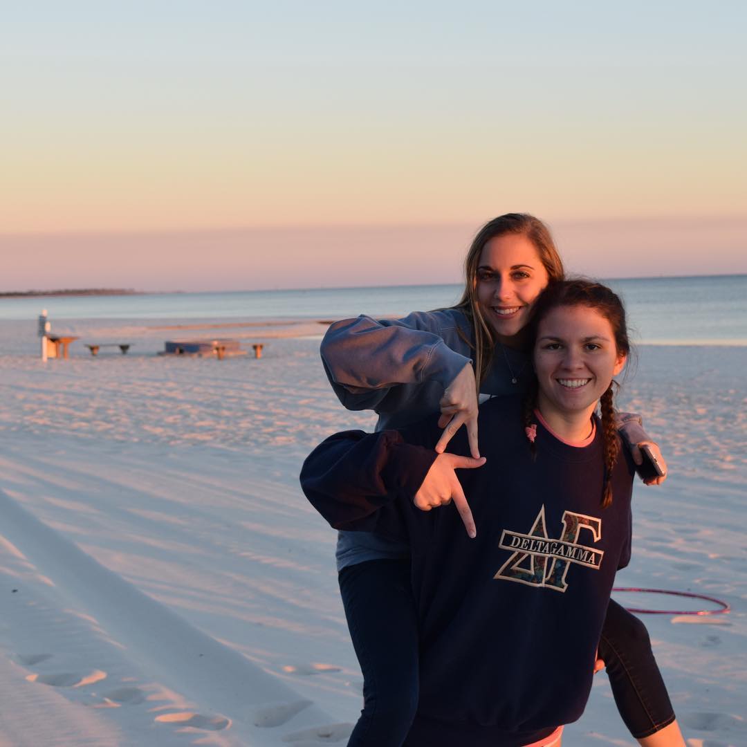 deltagamma's tweet photo. Today is Eta Eta-Spring Hill chapter's Sweet 16 💗 @SHCDeltaGamma https://t.co/C3ouLsas3q