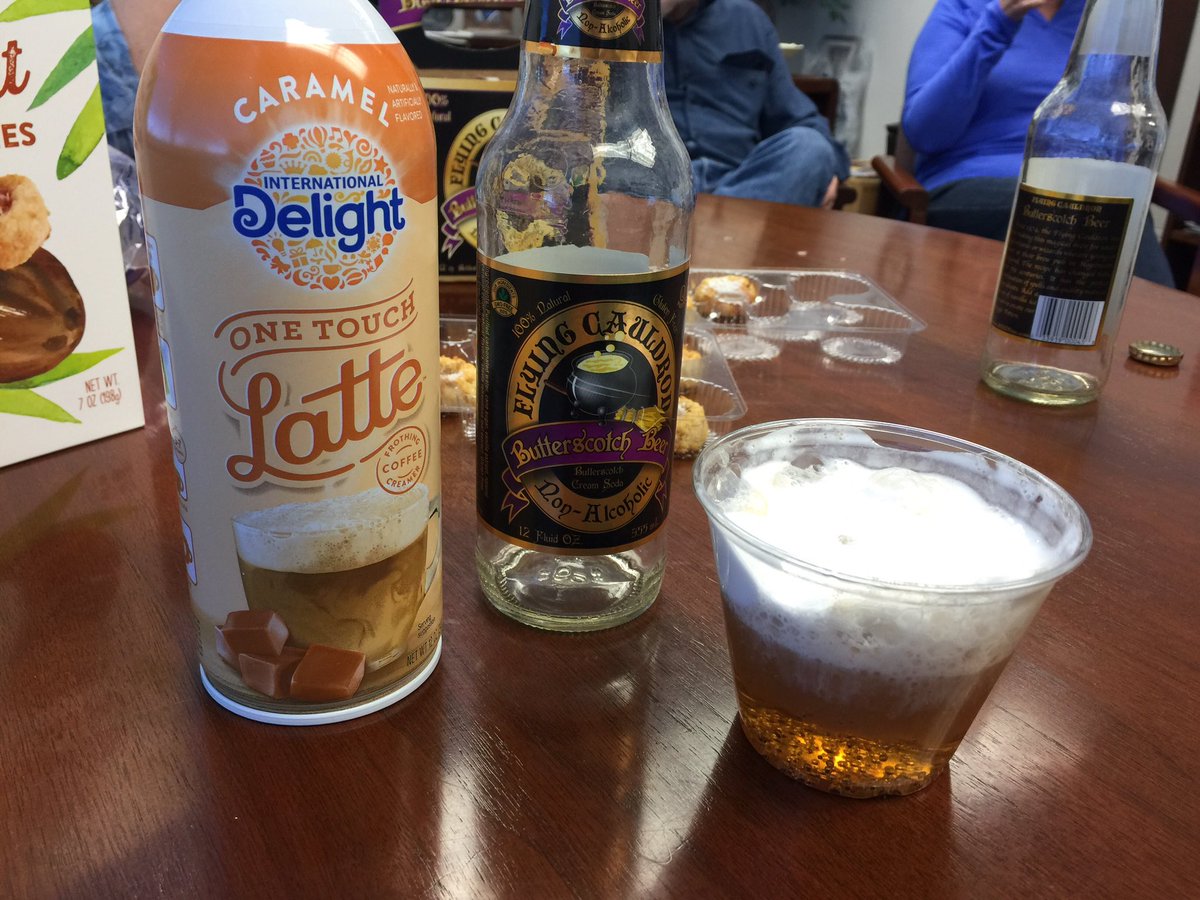 CrisSwaters's tweet photo. Authentic butterbeer for #friyay. #idelight #potterhead #tgif @indelight https://t.co/oViH6TMima