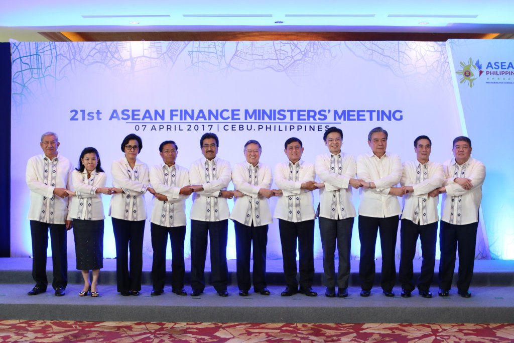 PIADesk's tweet photo. #AFMIS tackles #infrastructure investments
https://t.co/BZYmF1QmTb
#ASEAN2017 | #empoweringcommunities https://t.co/iHmQttU0ZS