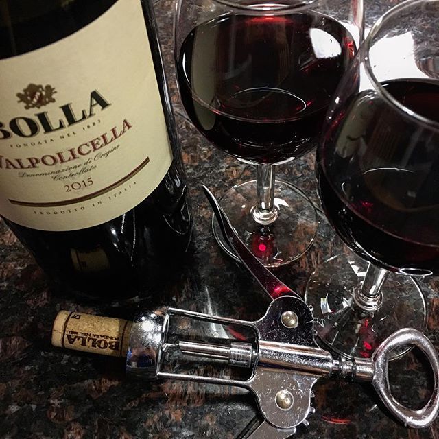 BollaWine's tweet photo. TRUE or FALSE: This weekend will be #BetterWithBolla  📸 @mislawrence https://t.co/Jpm0mqI9aJ