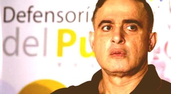 Ya son más de 10.000 personas las que piden renuncia de Tarek William Saab. ¡Necesitamos tu firma! ow.ly/ZY2W30aFCul