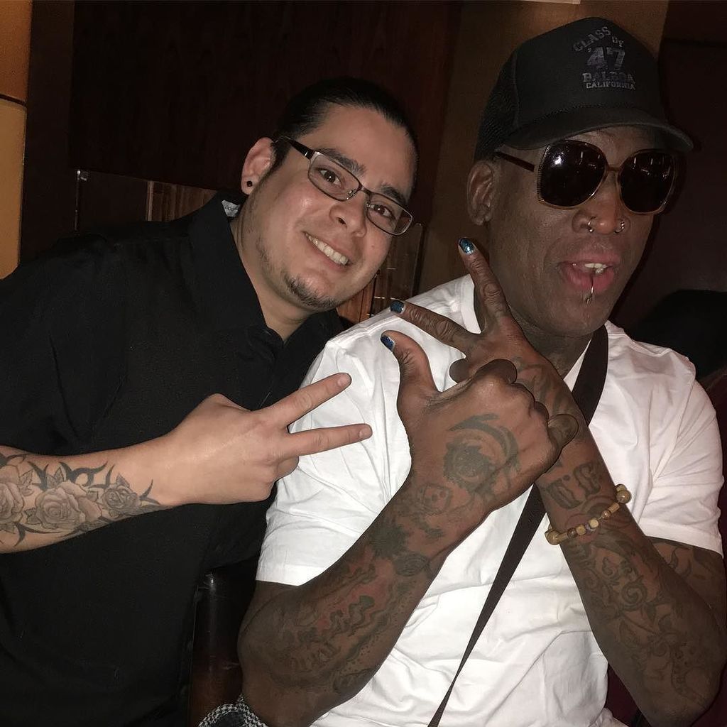 ClockBarSF's tweet image. A shameless #flashbackfriday cameo from NBA legend, the ever-polarizing @dennisrodman When the great ones roll thr… ift.tt/2pbdCtc