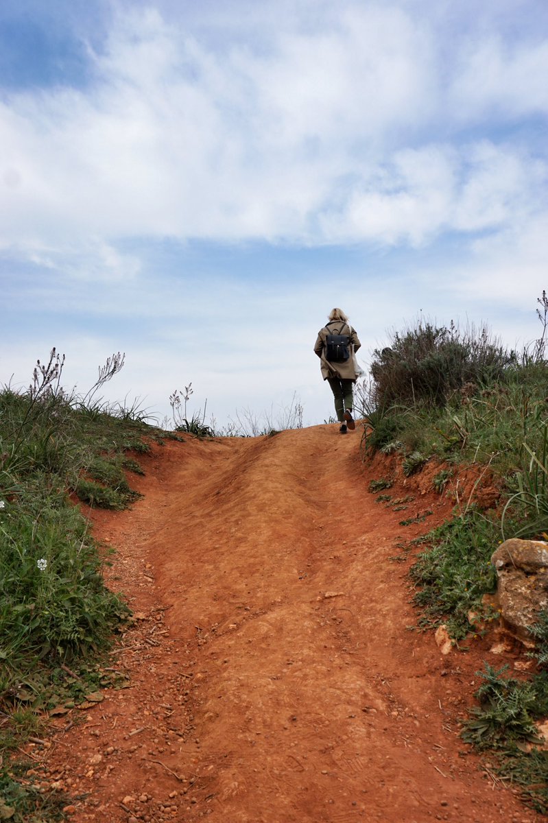 Colori difficili da dimenticare nella primavera del #Salento sistersxcaso.it/tutto-il-calor… #cavadibauxite #puglia