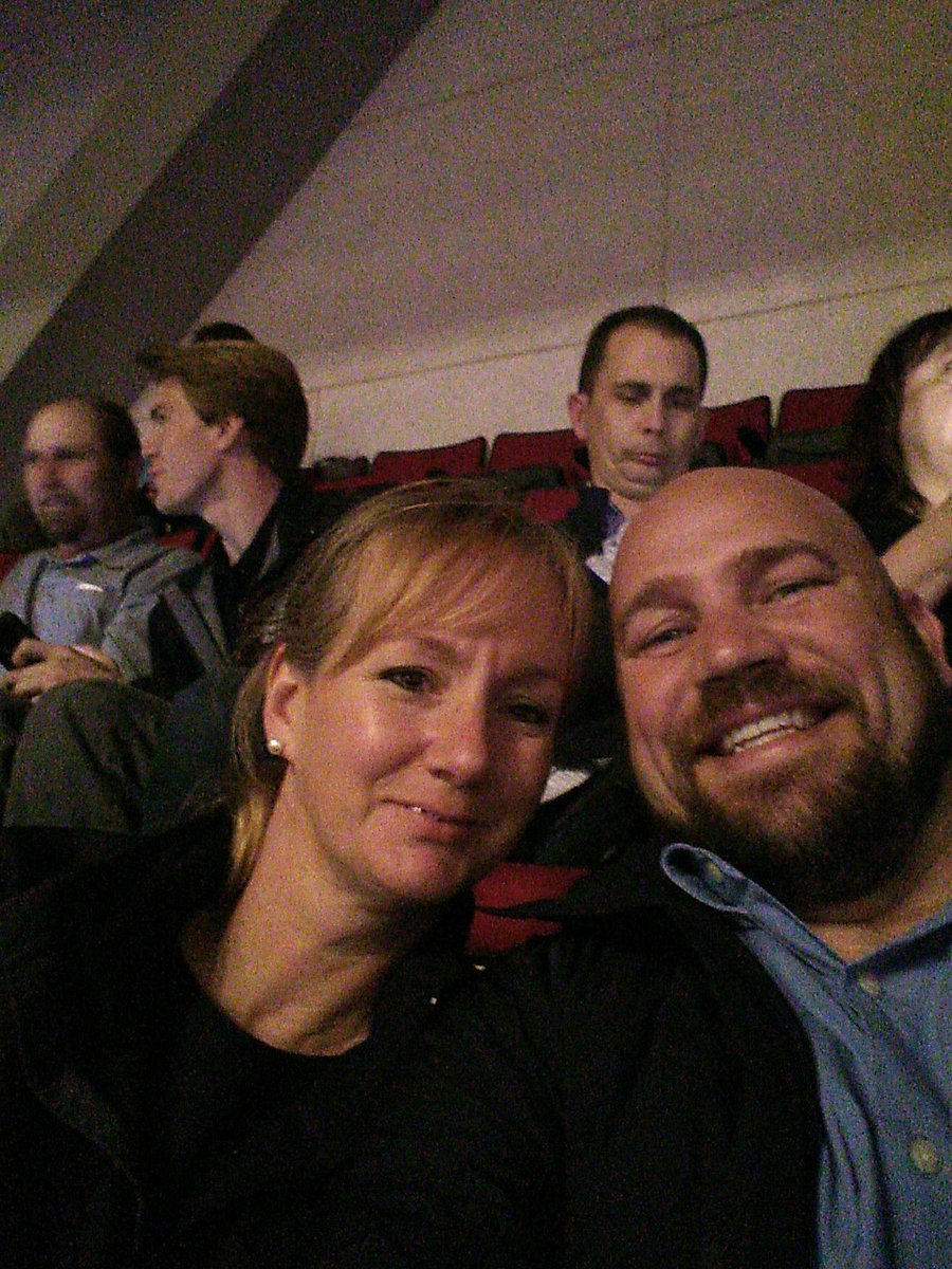 Pvsinger1978's tweet image. Me and my baby at Neil Diamond