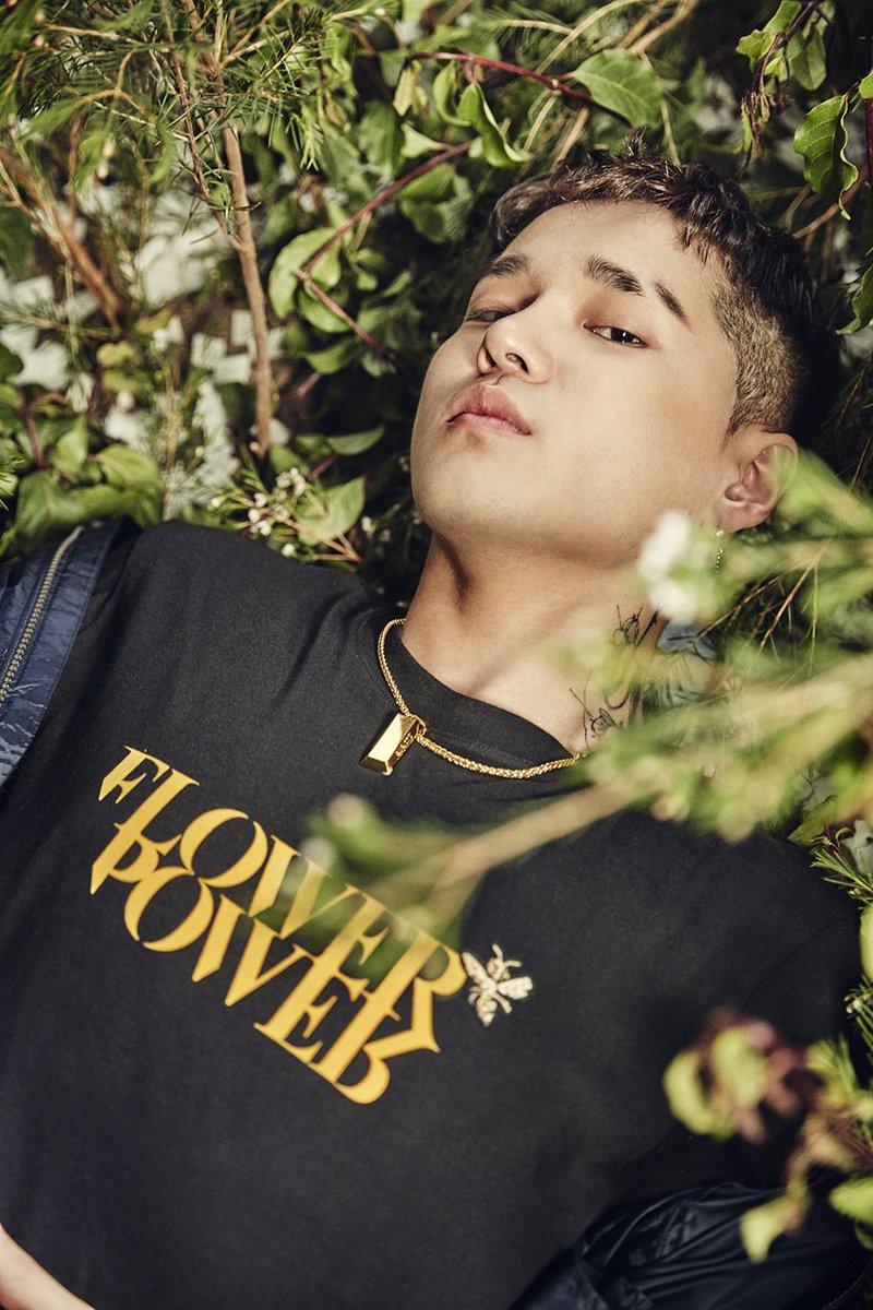 KOLONSPORT's tweet photo. 뮤지션 #딘 (DEAN), #코오롱스포츠 #플라워파워 화보 공개! 음악만큼이나 감각적인 화보 지금 바로 확인 해보세요! ▶ https://t.co/uP4RcQNkFT *플라워파워 뮤즈 #배두나 와 딘이 함께하는 뮤직비디오 4.14(금) 커밍순! https://t.co/tvsTjNzorL