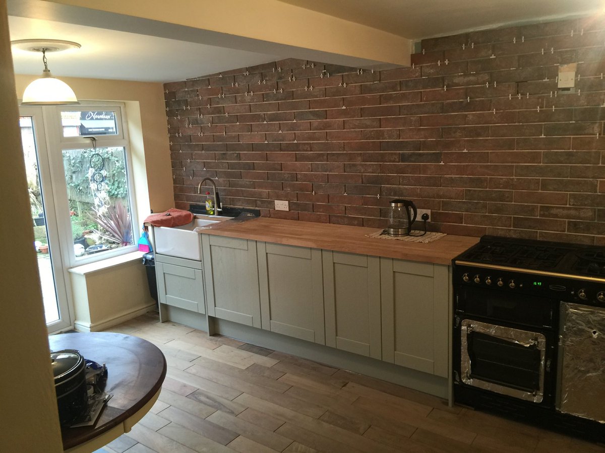 intsolution's tweet image. Recent kitchen in Liverpool 12
Brick slip compliment rustic kitchen