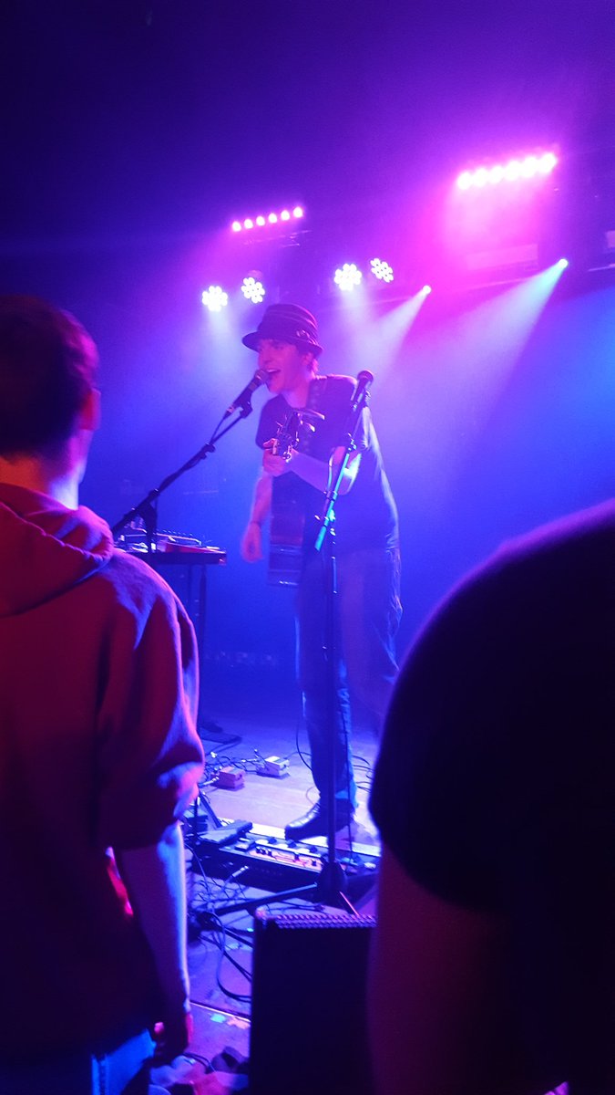 RachelPitt12's tweet photo. Great gig @funke2tonebaby at the @bodeganotts https://t.co/8NzVytpRkW