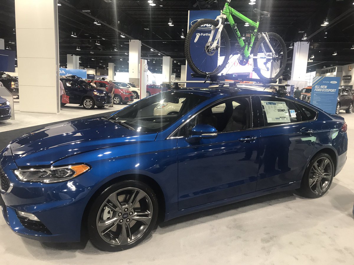Ford_CristinaY's tweet photo. Drive your #Fusion sport to the closest trail for your next bike ride this weekend!! @DenverAutoShow #DAS17 #ford #denver https://t.co/2vUNNDNAxh