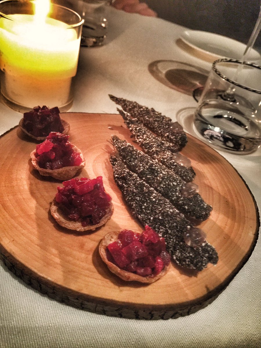 rosscanevait's tweet photo. Una cena firmata #chefmorelli @HotelVIUMilan https://t.co/6nIIrAvKUF