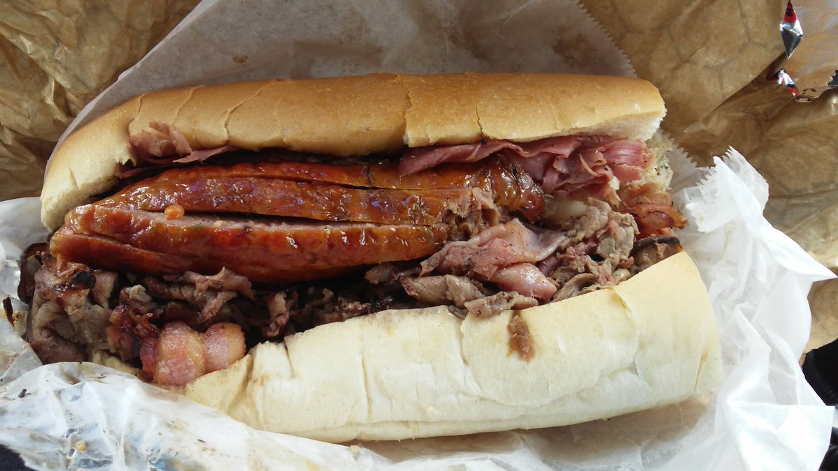 GeekpinEnt's tweet image. #DestinationGeek

@CCMD_ComicsShop &amp;amp; @ChapsPitBeef  are the best of #Baltimore.

#Comics #FoodPorn #GeekpinEnt #GeeksEat #PremiumContent