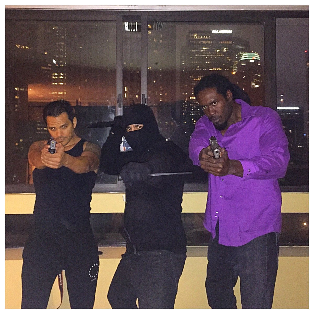 KingLion_Ent's tweet photo. 🎥 filmed a nice action scene last night with @ronnietyronelee @carlosOpRepo @actor_jguerrero #crimeandpunishment 🔫 #actionmovies #webseries https://t.co/njKViTsg3M