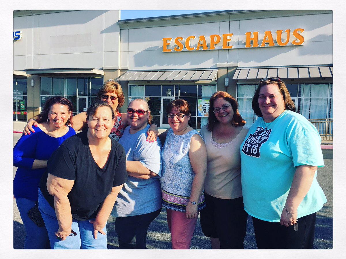 Itsnotahobby's tweet photo. Can we do it?! #escapehaus #tuningoutcancer https://t.co/lWco7GQDPs
