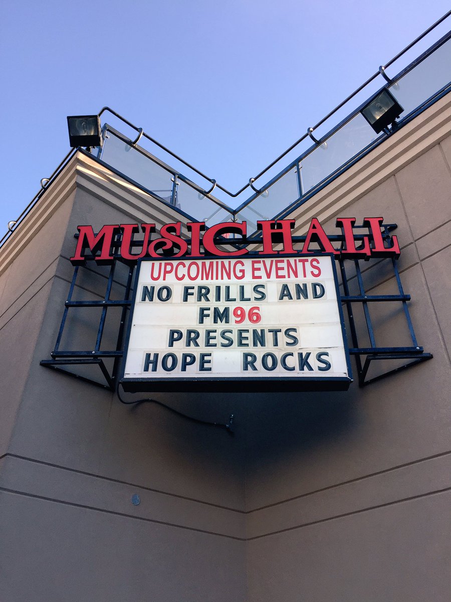TazFM96's tweet photo. Let's party! @HopeRocks_RMH @londonmusichall Live band karaoke🎤 Say "Travis Sent Me" at the 🚪 &amp; get in for $20! @FM96Rocks https://t.co/NF6p3Cyx9c
