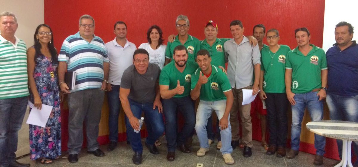 Sertao_Baiano's tweet photo. Câmara declara #cavalgada como patrimônio de #Uibaí https://t.co/gS1XIiWlk2 #ABCCMM #MangalargaMarchador https://t.co/eyLyRnrtQo
