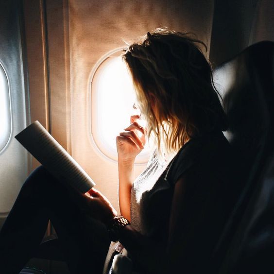 AbingdonCo's tweet image. 15 Essentials for a Long Haul Flight ow.ly/dbsd30azGiB #FlightTips #InItForTheLongHaul
