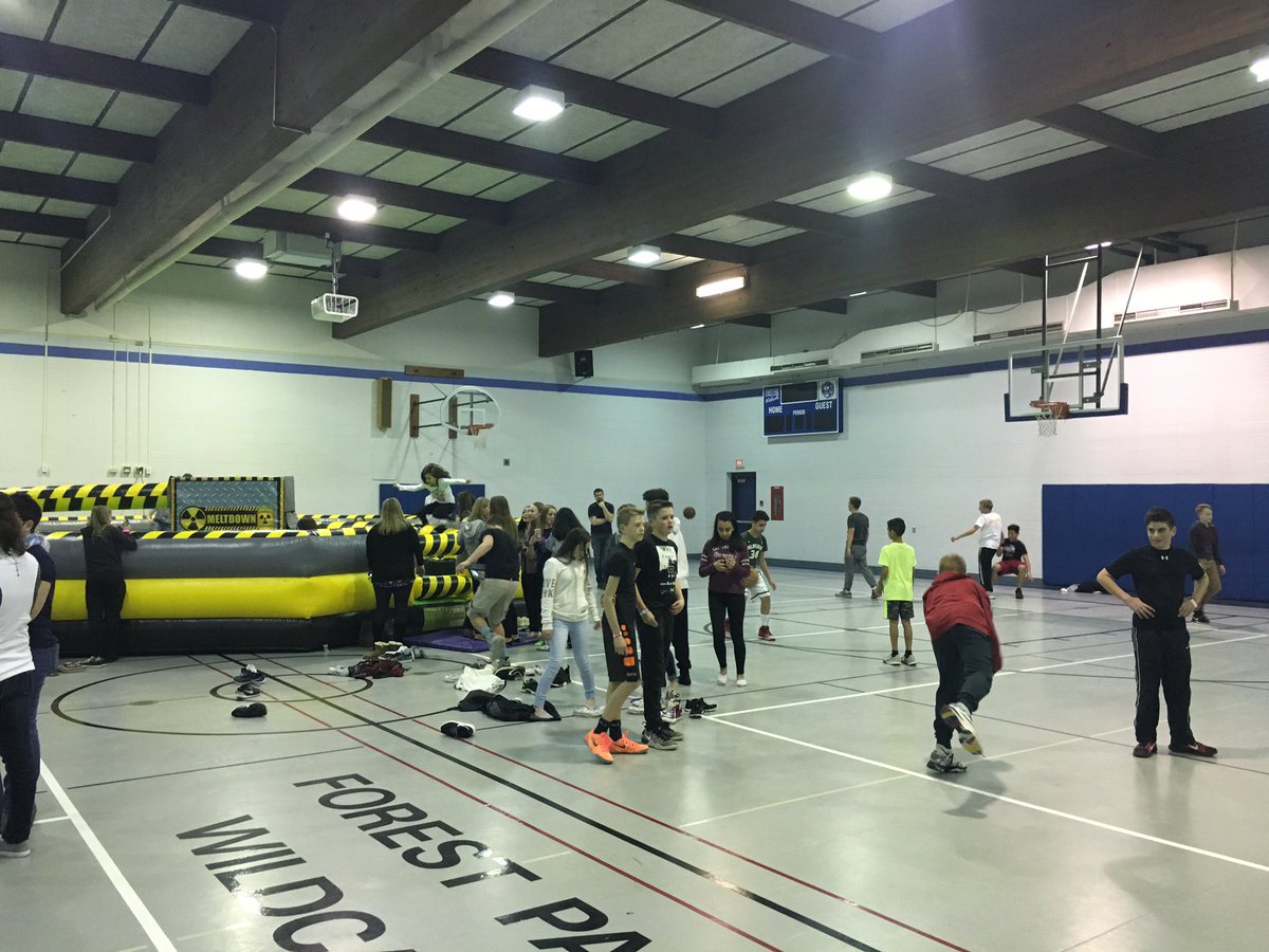 Erin_Minchk's tweet photo. Lock-In 2017 #pridefps #fpmswi https://t.co/QQXSlE4uCr