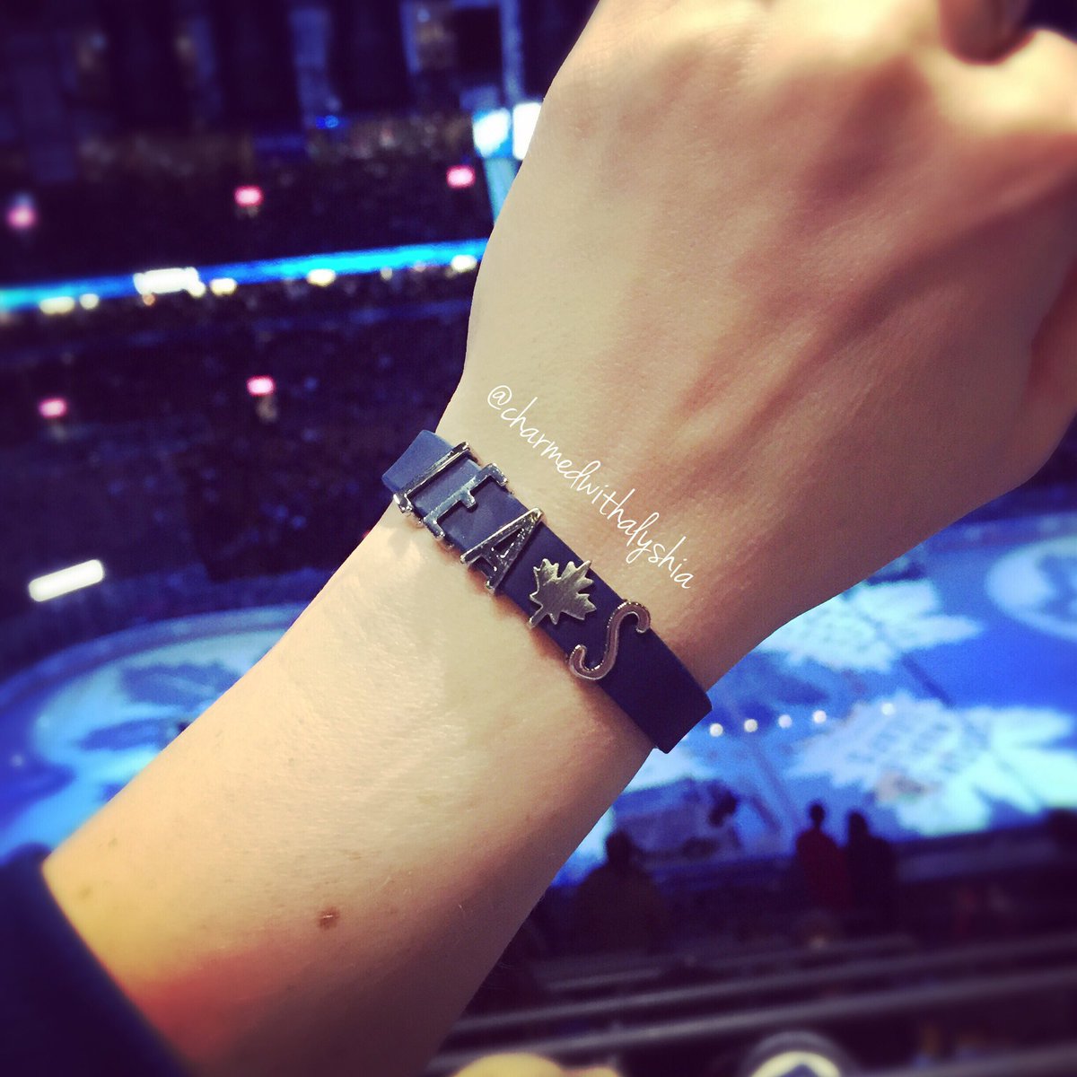 charmedalyshia's tweet photo. Last night at the @mapleleafs game @aircanadacentre. Design your #charmstory ⤴️ Link in bio. #keepcollectivecanada #mapleleafs https://t.co/sQ0K1r6Umt