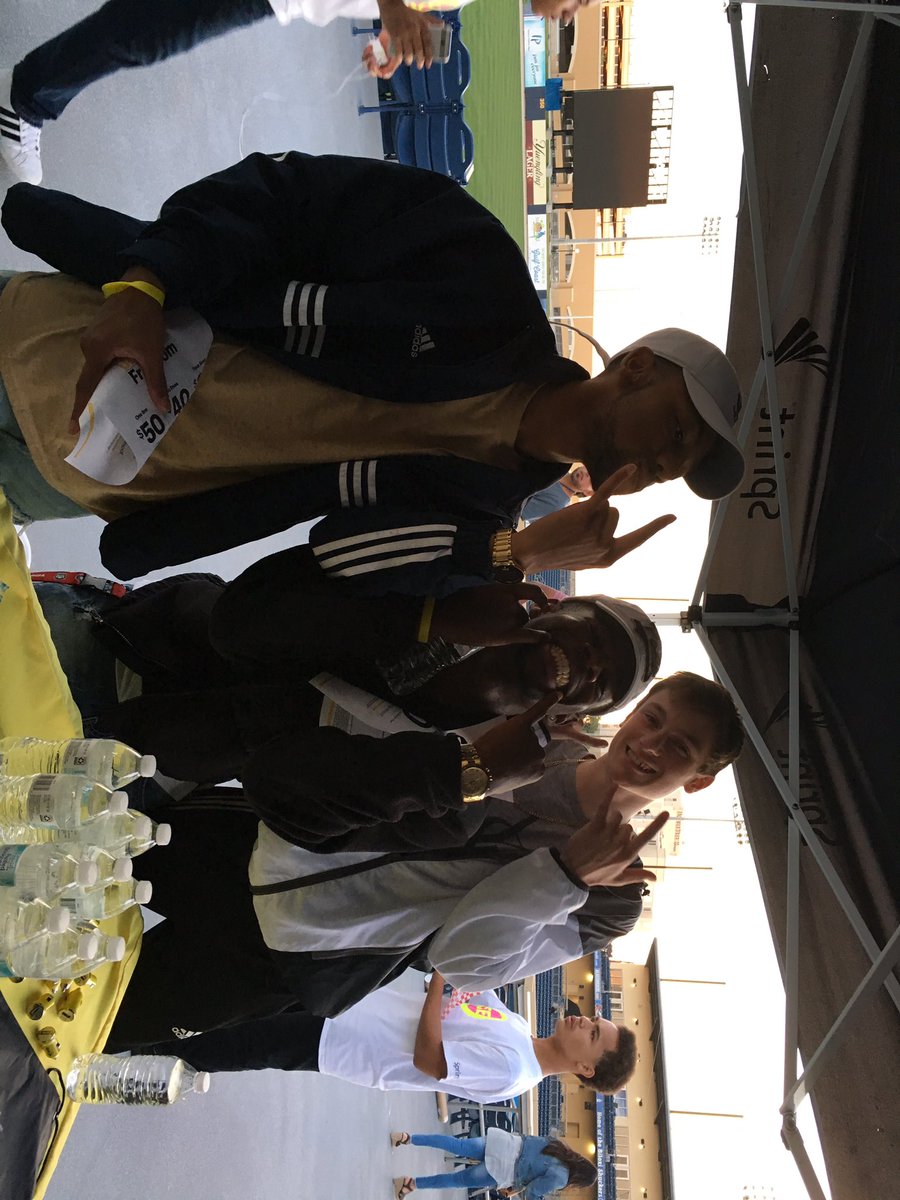 biloxi1689's tweet photo. @SprintSCentral @biloxi1689 https://t.co/R0Q0XwUPpU