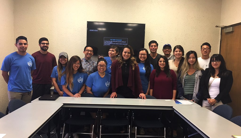 WesternU_OD's tweet photo. Thanks @csuf Optometry for letting us visit this afternoon! We look forward to seeing you on campus soon! #WesternUway #EYEseeyouatWesternU https://t.co/ZITqJ5GE20
