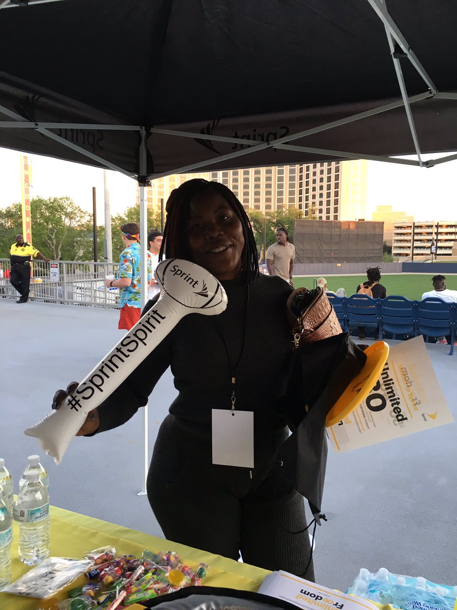 biloxi1689's tweet photo. @KINGSENIOR_ @SprintSCentral @biloxi1689 @SBE2K17 https://t.co/PBaoppBRB7