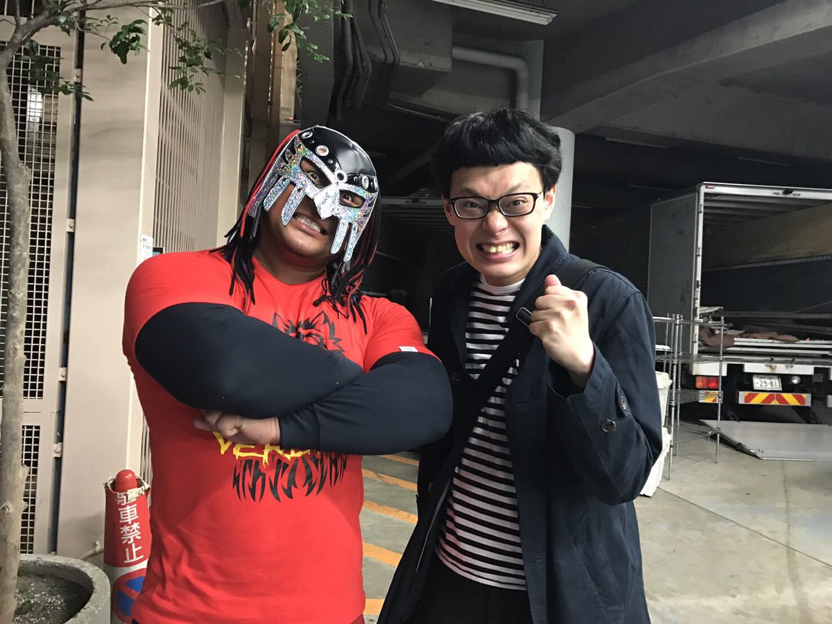 takashi_DG's tweet image. 本日は土岐大会！
昨日の後楽園ホール大会にはGAG少年楽団の宮ちゃんも応援に来てくれたぜ〜

#DragonGate 
#セラトピア土岐
#GAG少年楽団