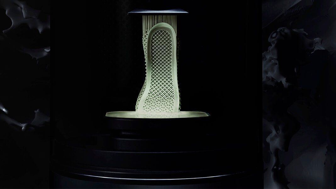 3D printed shoes comin' your way from <a href="/adidas/">adidas</a> &amp; <a href="/Carbon/">Carbon</a> suhub.co/2oKSw98