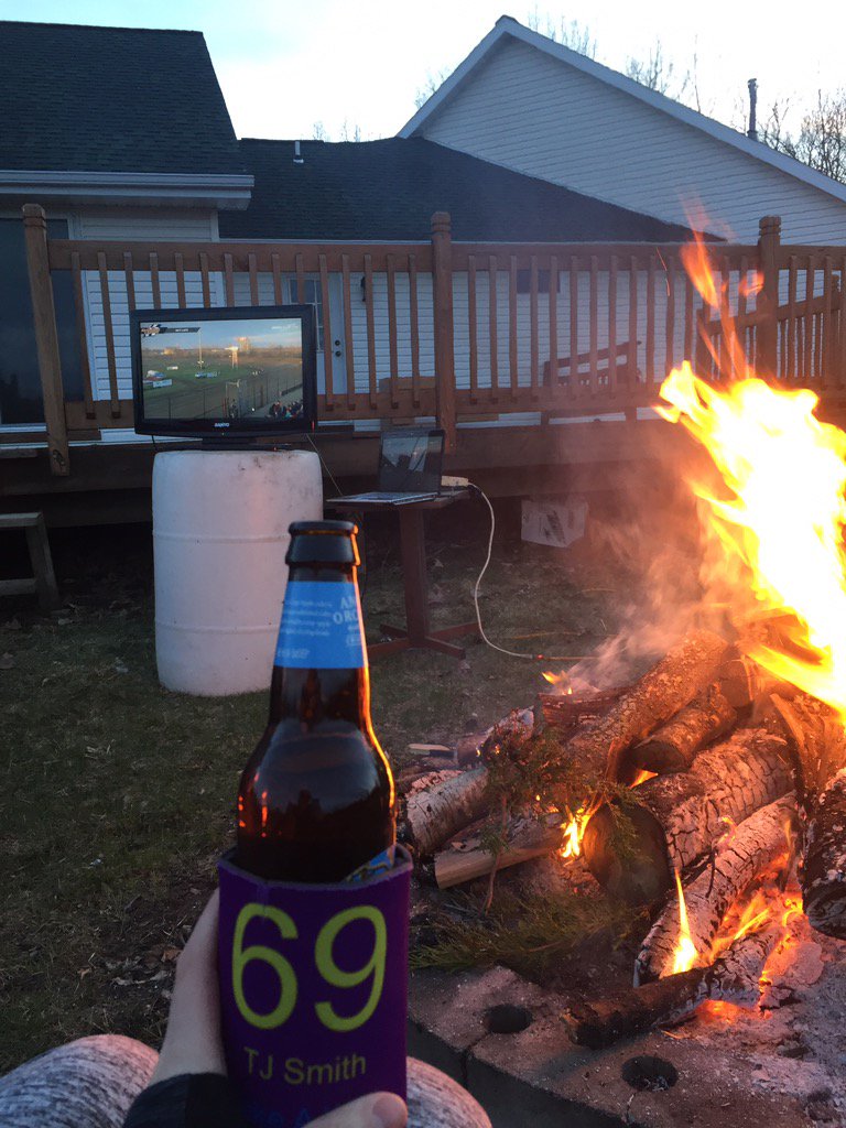 National Beer Day and #frostbuster17 at the Whitman house <a href="/SpeedShiftTV/">Speed Shift TV 🎥🏁</a>