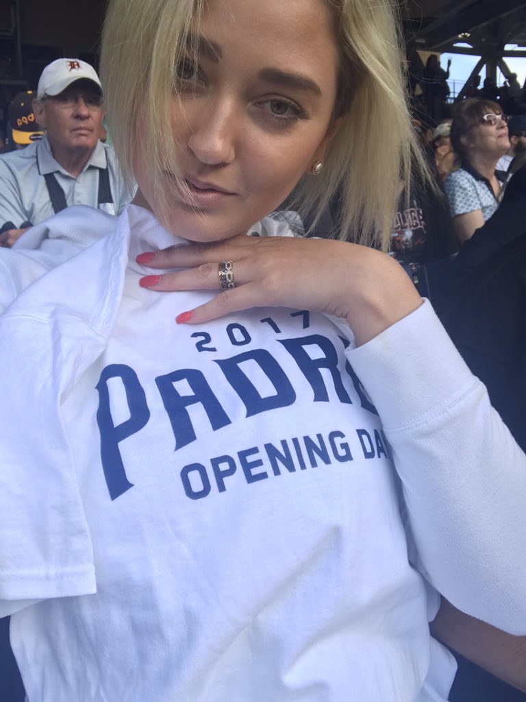 #SDinHD opening day!!!!! https://t.co/OgcQYEHcDP