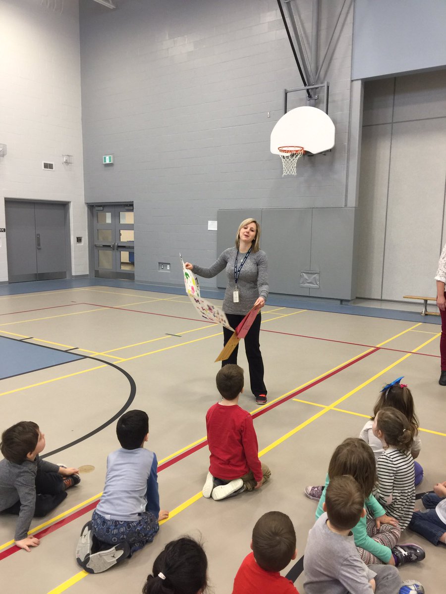 mrsjpaolucci's tweet photo. We will miss you Ms. Duda! Come visit soon! @adudaclass @LakeSimcoePS #greatestPTT #ourgermsarecute #turtletag https://t.co/odAAHOaaKD