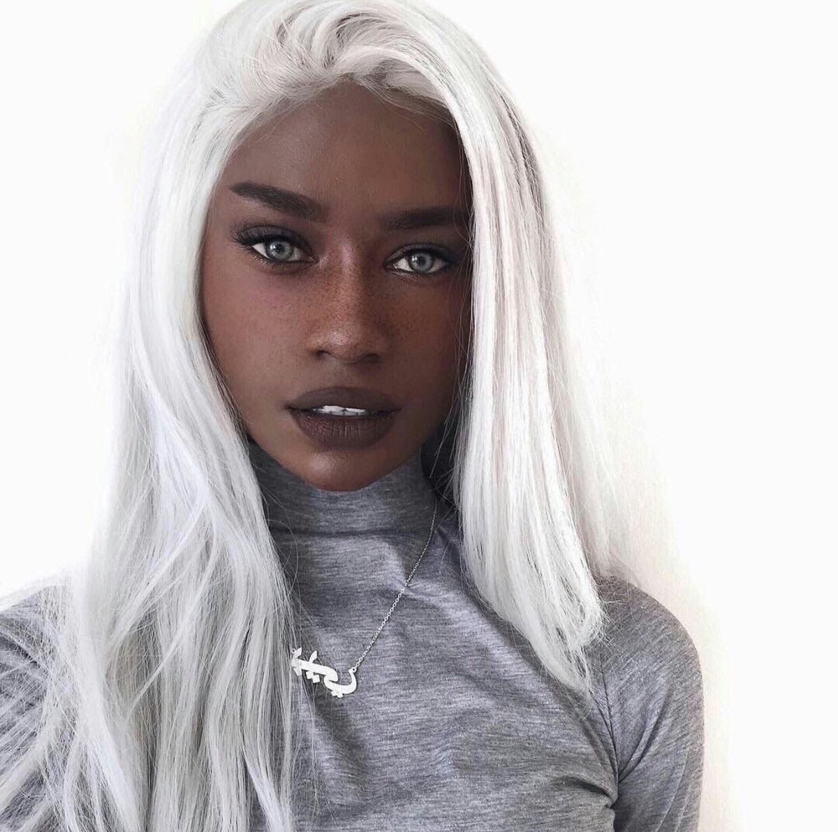 Hood Vogue Is Tired Of Poverty On Twitter Black Women Look So